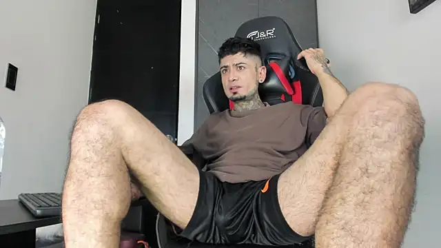 Snapshot of sergiio_mesa27 chatting on 12/03/25, 08:30 sergiio mesa27 online show from 12/03/25, 08:30