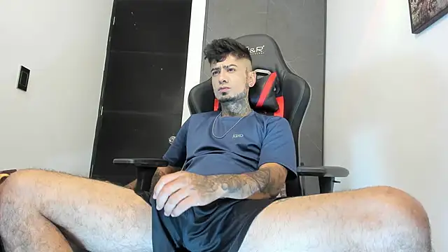 Snapshot of sergiio_mesa27 chatting on 03/11/25, 11:55 sergiio mesa27 online show from 03/11/25, 11:55