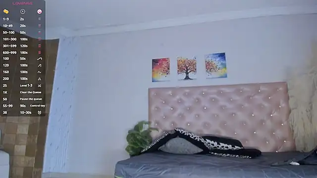 Lissalittlee online show from 10/28/25, 07:46