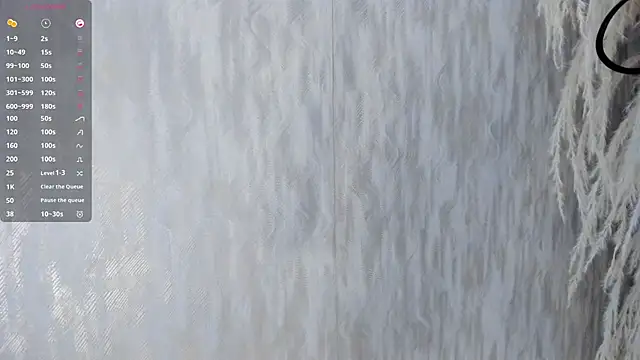 Lissalittlee online show from 10/26/25, 08:09