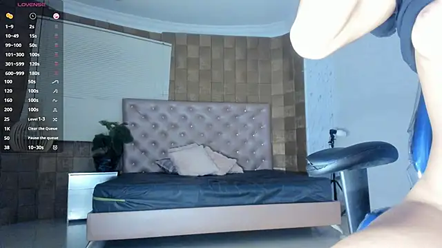 Lissalittlee online show from 02/06/26, 08:05