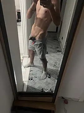 Kurtsikicixh online show from 03/18/26, 11:16