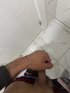 Kurtsikicixh online show from 03/12/26, 08:35