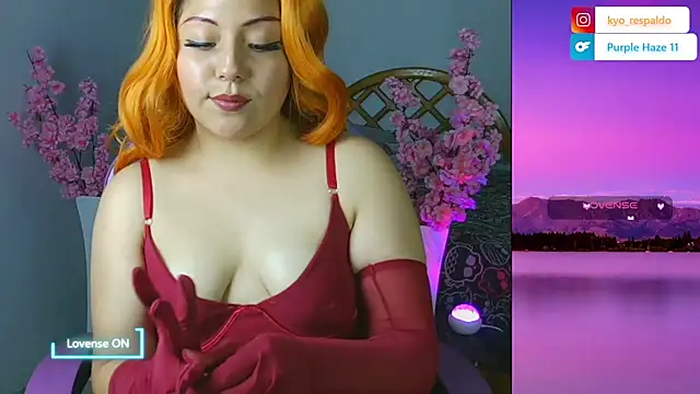 PurpleHaze17 online show from 10/28/25, 12:00