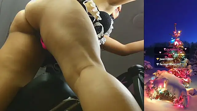 PurpleHaze17 online show from 12/15/25, 08:36