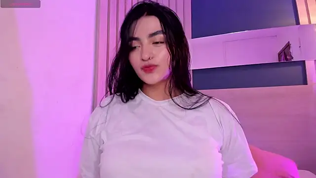 Snapshot of miel_gomez chatting on 01/05/26, 10:35 miel gomez online show from 01/05/26, 10:35