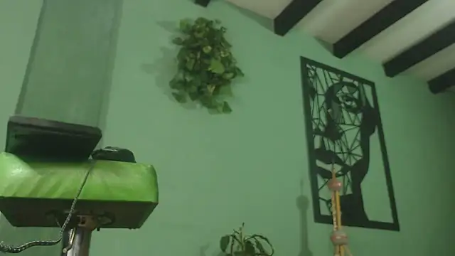 thirstymoonxx online show from 11/20/25, 04:02