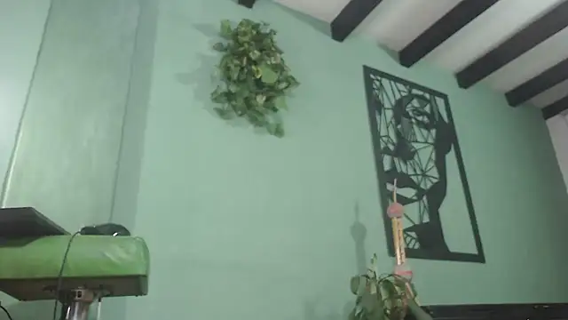 thirstymoonxx online show from 11/26/25, 04:23