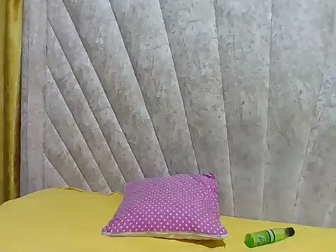 Sexy Villagegal online show from 04/01/26, 04:37