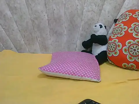 Snapshot of Sexy_Villagegal chatting on 02/16/26, 09:45 Sexy Villagegal online show from 02/16/26, 09:45