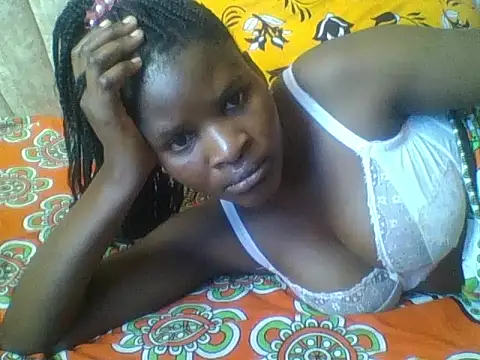 Snapshot of Sexy_Villagegal chatting on 03/18/25, 11:11 Sexy Villagegal online show from 03/18/25, 11:11