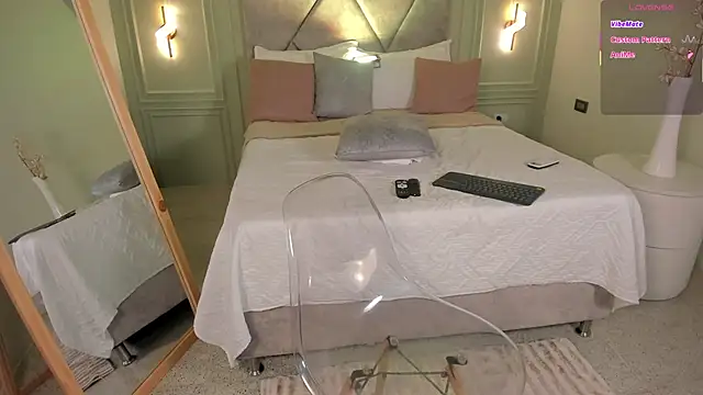  Miss Kimm online show from 09/18/25, 11:24