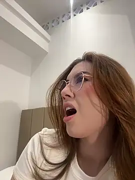  Miss Kimm online show from 03/27/26, 12:28