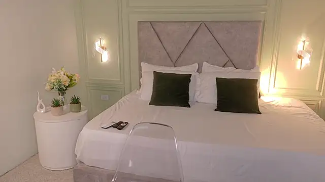 Snapshot of _Miss_Kimm chatting on 02/23/26, 12:39 Miss Kimm online show from 02/23/26, 12:39