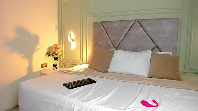  Miss Kimm online show from 12/01/25, 11:44