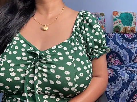 Aishwarya 101  online show from 10/26/25, 05:13