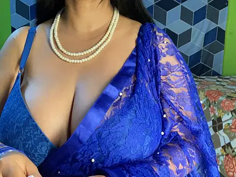 Aishwarya 101  online show from 02/25/25, 06:33