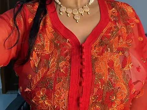 Aishwarya 101  online show from 09/25/25, 05:19
