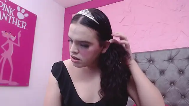Snapshot of Pearl_Michelts chatting on 07/17/26, 01:08 Pearl Michelts online show from 07/17/26, 01:08