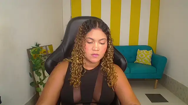 Cristal War online show from 10/30/25, 11:12