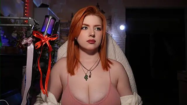 Chriss Fox online show from 02/26/25, 03:21