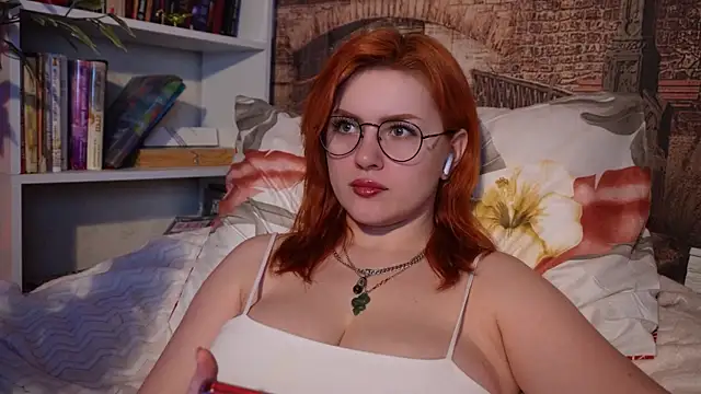 Chriss Fox online show from 02/17/25, 03:11