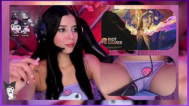 SweetieCloe  online show from 09/17/25, 10:01