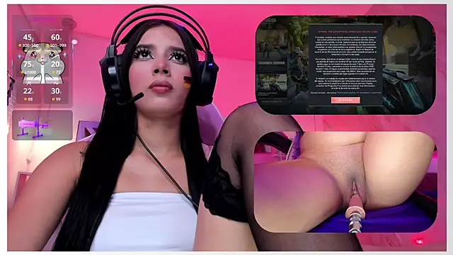 SweetieCloe  online show from 05/18/26, 09:41