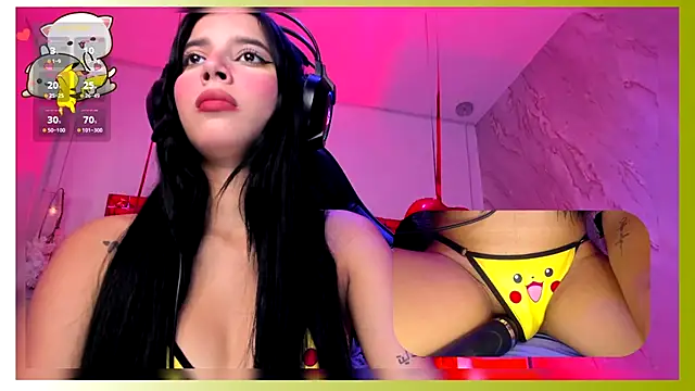 SweetieCloe  online show from 02/11/26, 09:03