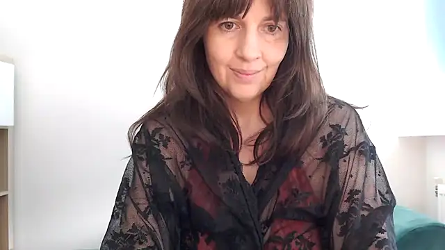 Ella Next Door online show from 03/06/26, 10:32