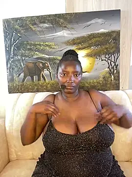 Snapshot of Naughty-sonia2 chatting on 01/31/25, 01:02 Naughty-sonia2 online show from 01/31/25, 01:02