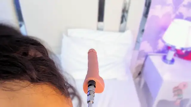 Miliaangeles online show from 11/28/25, 12:16