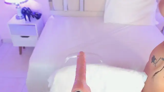 Miliaangeles online show from 03/23/25, 07:42