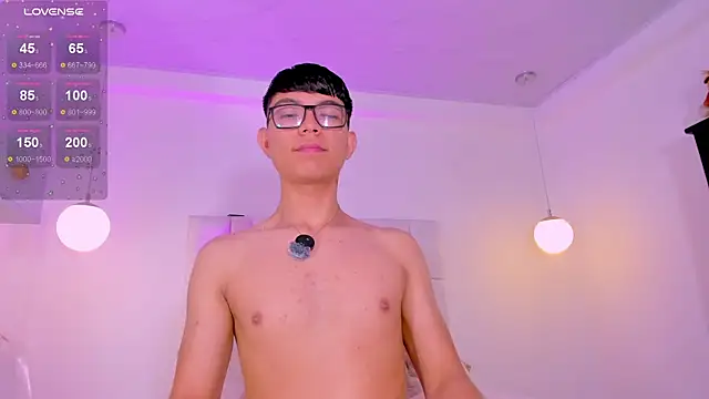 CodyTwink online show from 05/23/26, 01:54