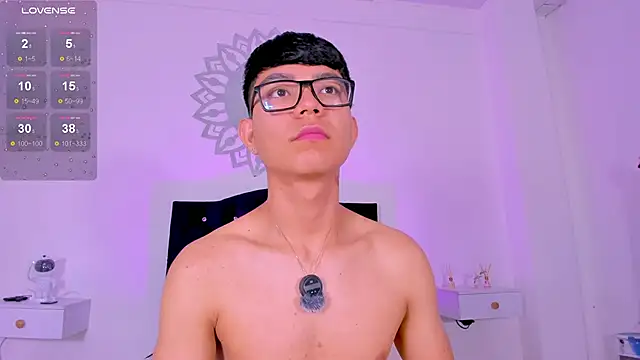 CodyTwink online show from 03/06/26, 01:17