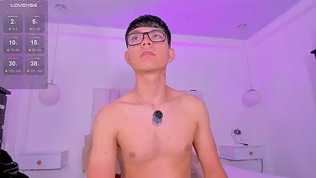 CodyTwink online show from 05/25/26, 07:56