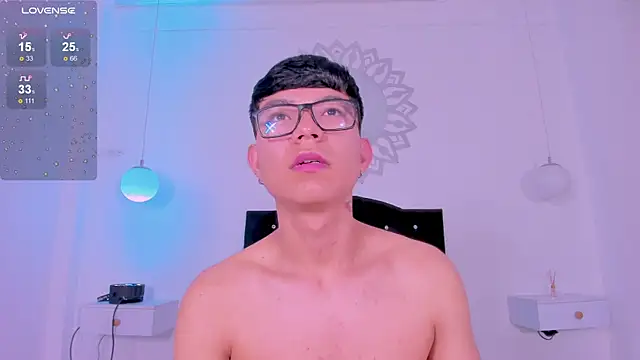 CodyTwink online show from 11/09/25, 07:01