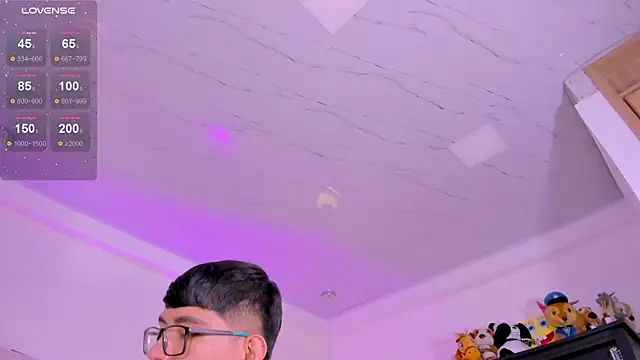 CodyTwink online show from 04/13/26, 01:31