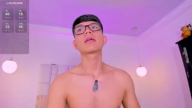 CodyTwink online show from 05/22/26, 09:24