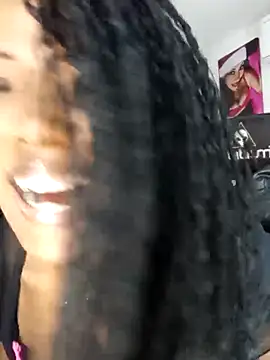 Snapshot of CandyBlackFunXXX chatting on 03/20/25, 03:25 CandyBlackFunXXX online show from 03/20/25, 03:25