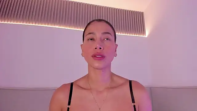 jasminehill  online show from 03/24/26, 12:27