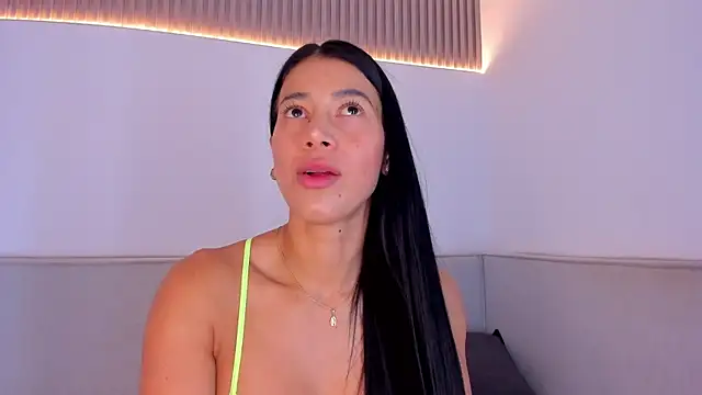 jasminehill  online show from 05/29/26, 03:18