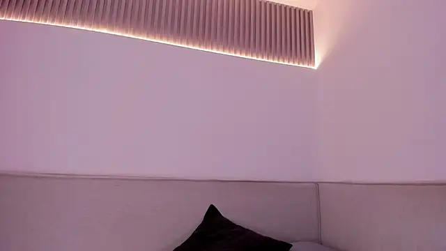 jasminehill  online show from 03/25/26, 02:05