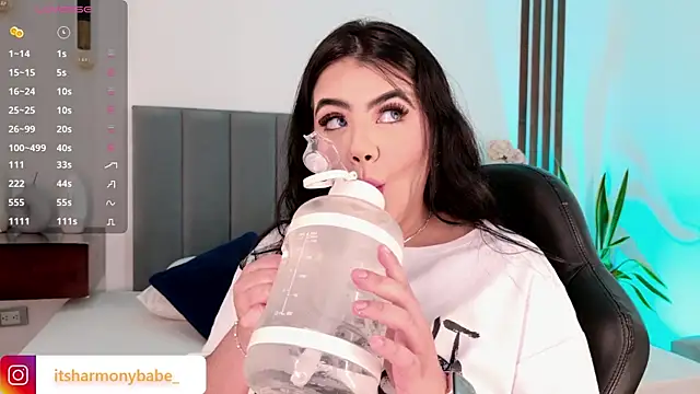 Harmonybabe  online show from 05/11/26, 08:50