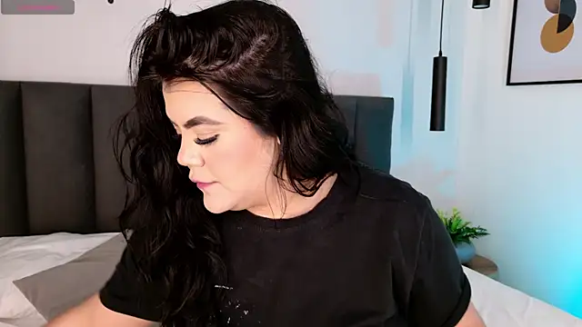 Harmonybabe  online show from 12/20/25, 08:55