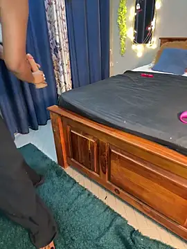 Cinderella-98 online show from 11/01/25, 03:39