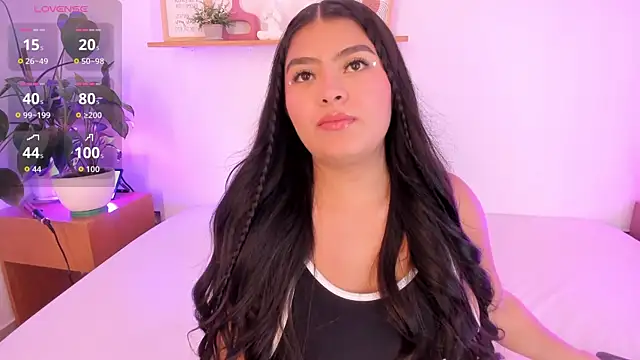 Dahiana online show from 06/30/26, 04:56