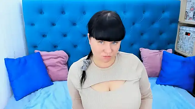 Sexy MALIKKA online show from 11/12/25, 03:32