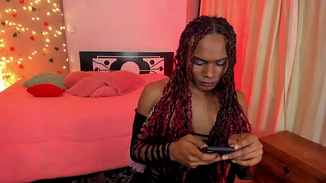 Snapshot of blackbarbietrans chatting on 03/07/25, 02:36 blackbarbietrans online show from 03/07/25, 02:36