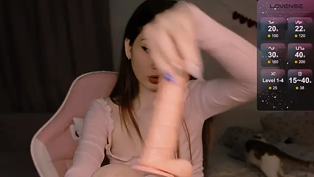 CoddleWeeper  online show from 11/25/25, 10:48